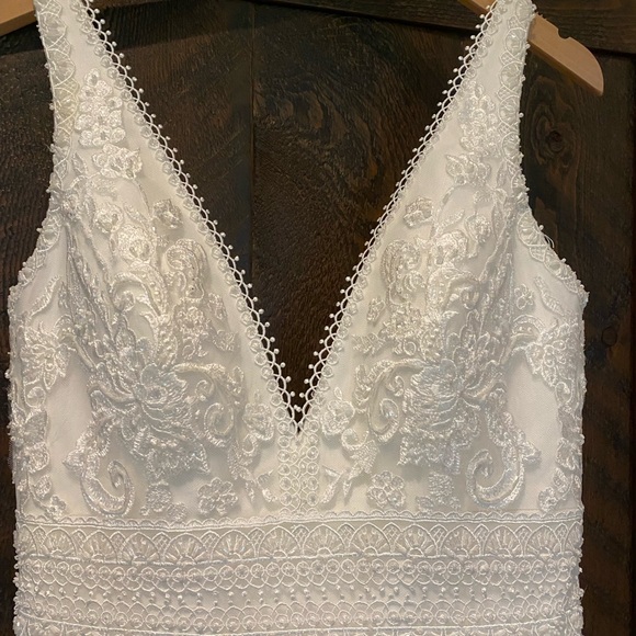 Justin Alexander Ballgown Wedding Dress - Picture 8 of 12